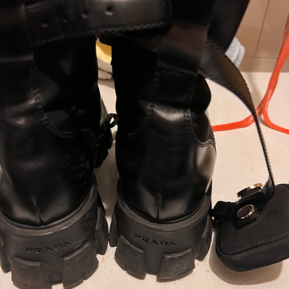 Prada boots for sale - Picture 4 of 8